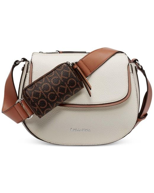 Calvin Klein Maddi Crossbody Cherub White Ombre One Size