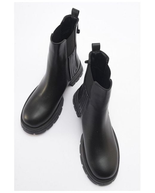 Prologue Shoes Black Sofia Chelsea Boot ()