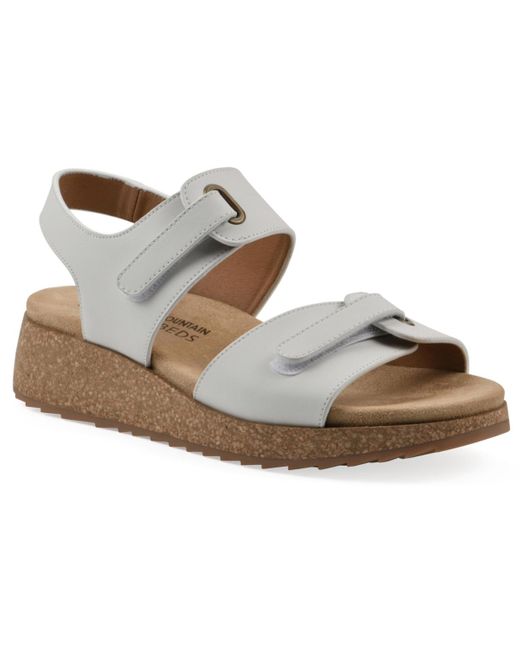 White Mountain White Gelato Round Toe Wedge Sandals