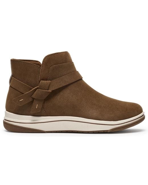 Clarks Brown Cloudsteppers Breeze Emma Round Toe Booties