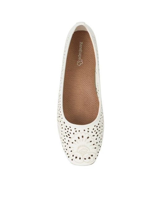 BareTraps White Chika Flat