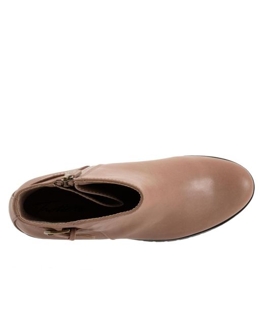 Trotters Brown Woman's Marigold Boot