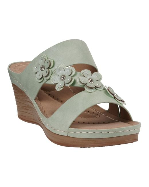 Gc Shoes Gray Halia Floral Wedge Sandals