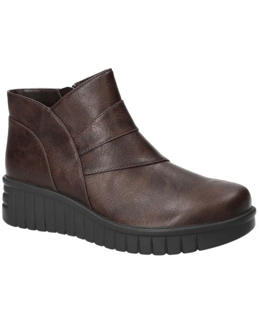Easy Street Women's Brown Rayleen Ankle Boots