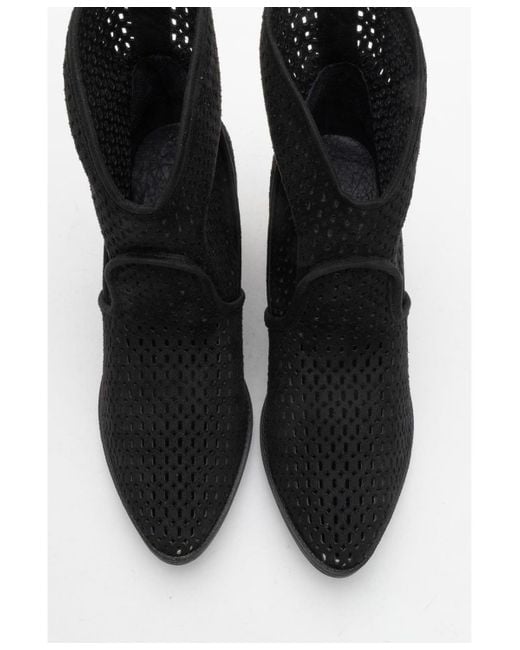 Prologue Shoes Black Pera Block Heel Boot ()