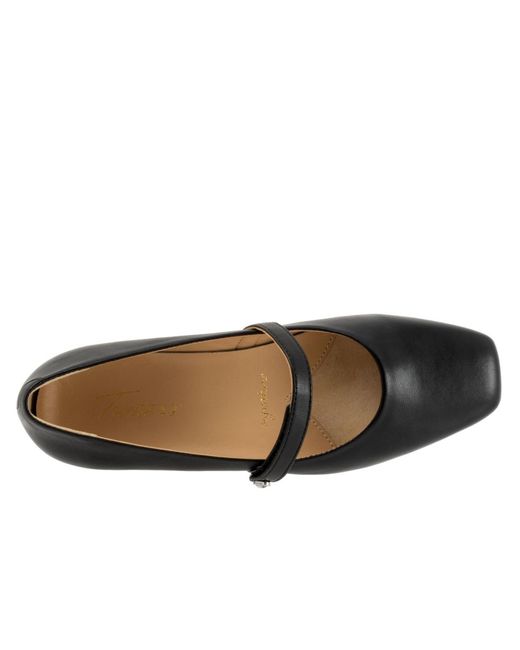 Trotters Black Hazel Flat