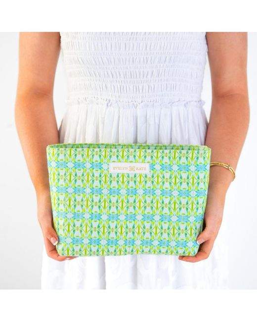 Evelyn & Kate Green Patterned Quilted Pouch