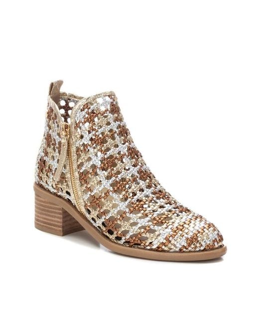 Xti Brown Braided Booties