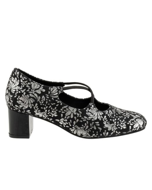 Trotters Black Demi Pump