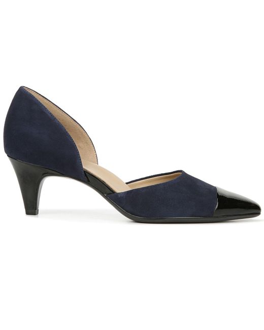 naturalizer navy pumps