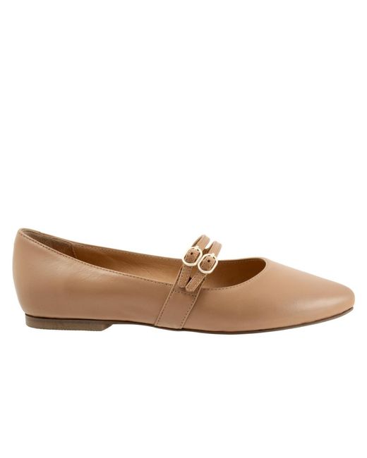 Trotters Brown Emerald Flat