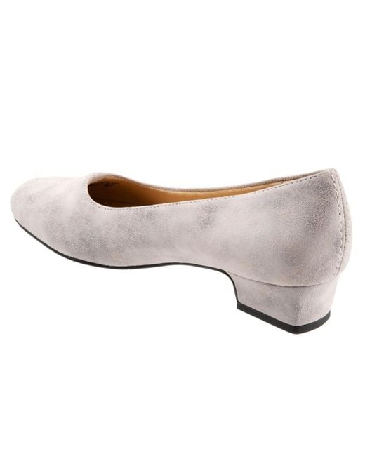 Trotters White Doris Pump