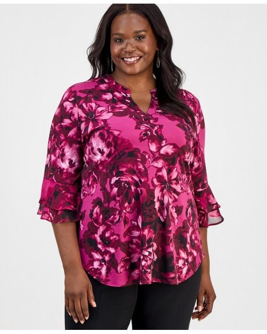 Kasper Red Plus Size Split-neck Printed Flutter-sleeve Top