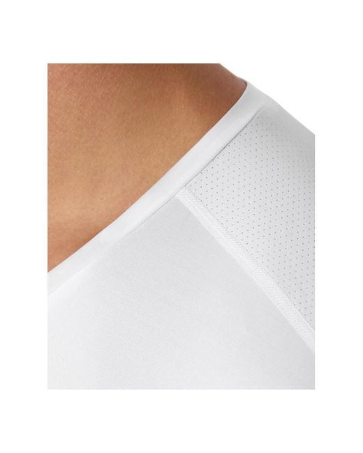 Hanes White 3pk. Ultimate Moves X-temp Performance V-neck T-shirts for men