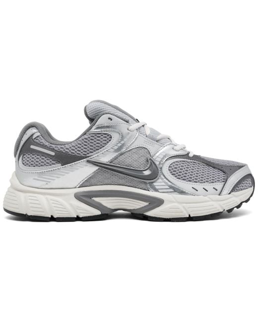 Nike Gray V5 Rnr Casual Sneakers From Finish Line for men