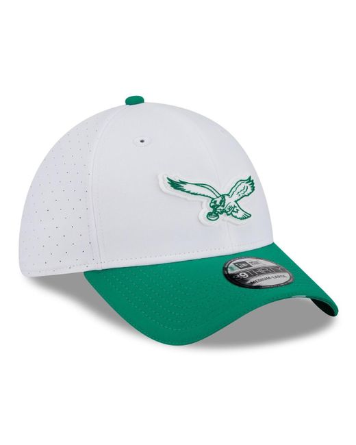 KTZ White/kelly Green Philadelphia Eagles 2025 Nfl Training Camp Throwback Logo 39thirty Flex Hat for men