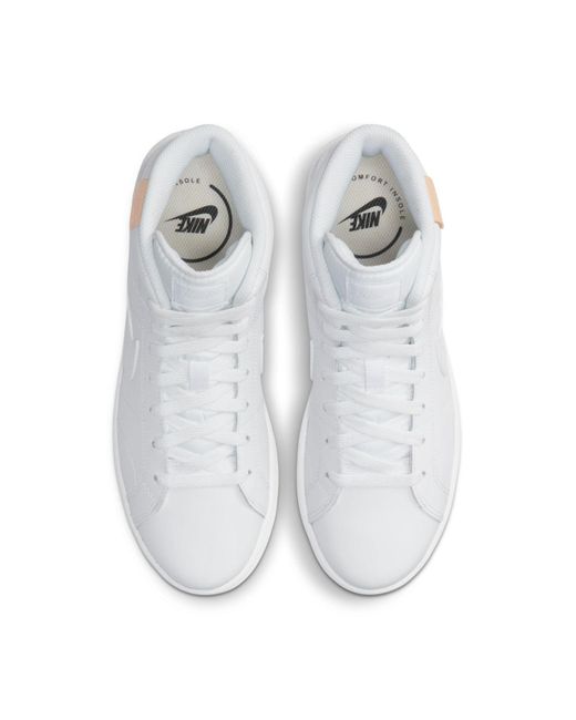 white nike shoes finish line