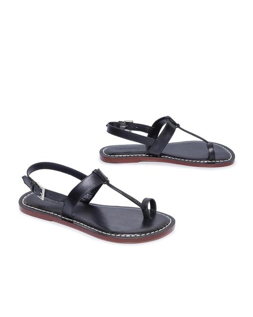 Bernardo Black Bernardo Maverick 2 Toe Ring Sandal