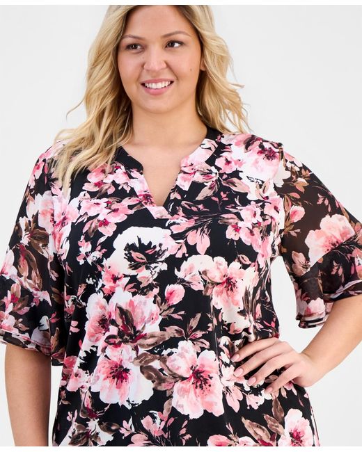 Anne Klein Essentials Red Plus Size Split-neck Printed Flutter-sleeve Top