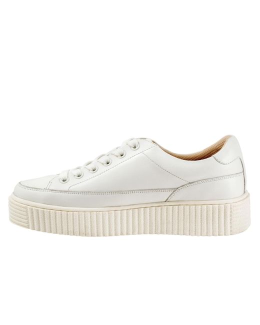 Trotters White Baylor Sneaker