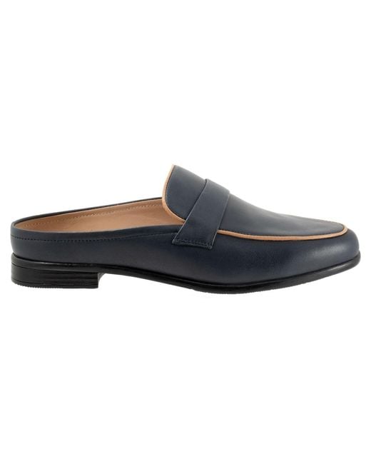 Trotters Blue Lola Flat