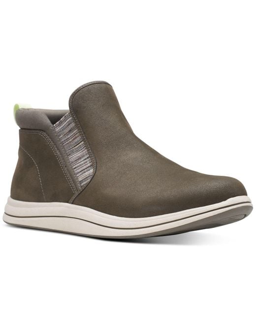 clarks cloudsteppers booties