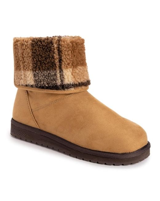 Muk Luks Black Clover Boot