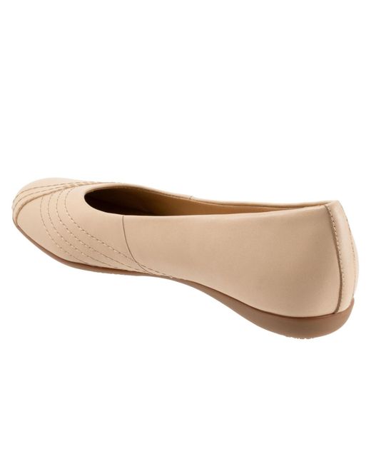 Trotters White Sasha Flat