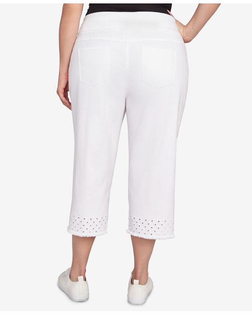 Ruby Rd White Plus Size Embroidered Hem Soft Stretch Denim Capri Jeans