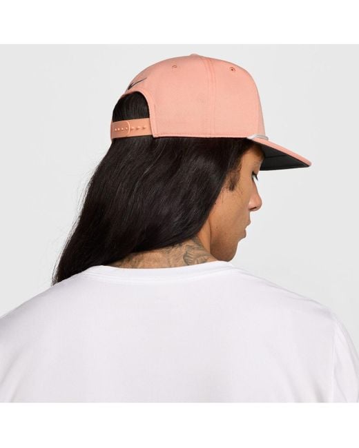 Nike White And Retro Pro Performance Snapback Hat