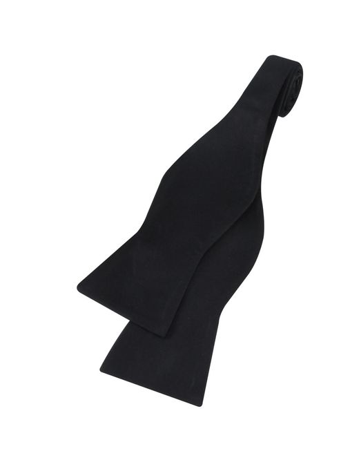 Calvin Klein Black Satin Solid Bow Tie for men