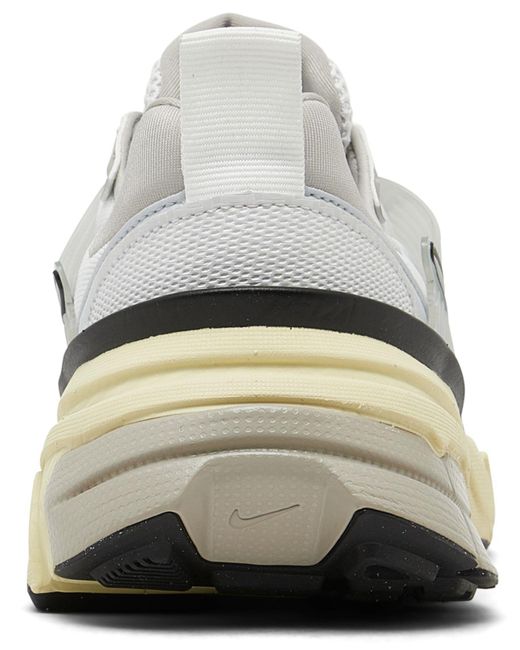 Finish line nike shoes hotsell womens