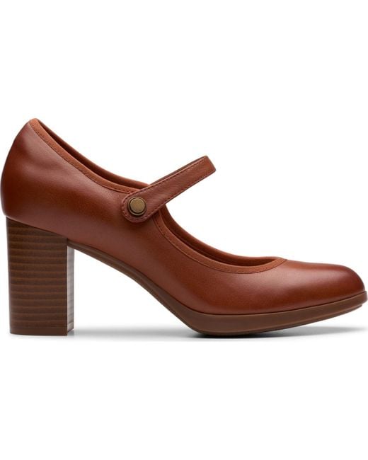 Clarks Brown Bayla Lily Riptape Dress Pumps
