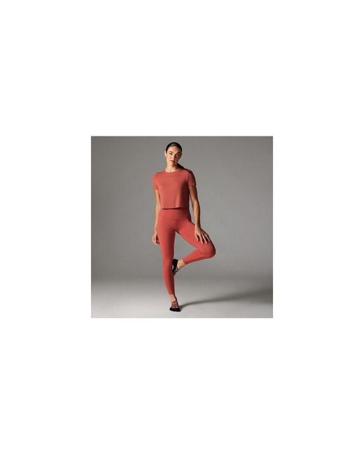 Tavi Red Ribbed Tee