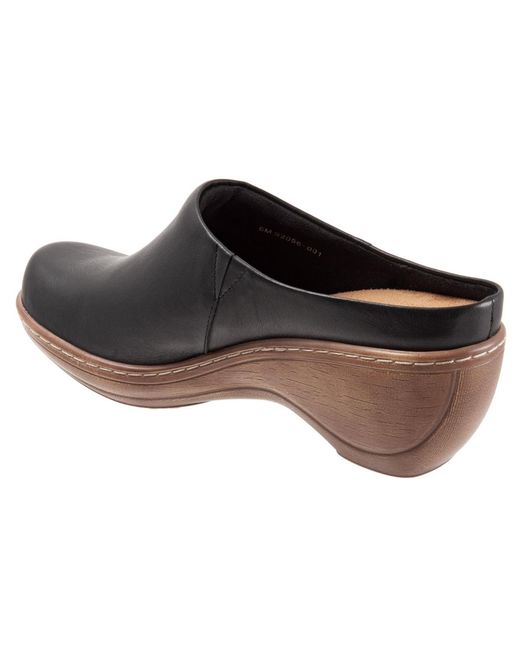 Softwalk Madison Clog in Black | Lyst