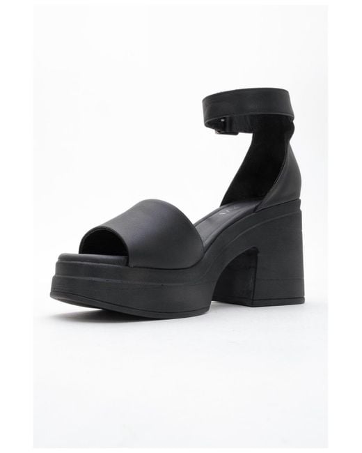 Forever & Always Shoes Black Margot Leather Platform Sandal ()