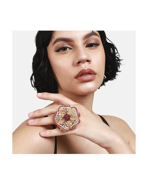 SOH Metallic Stone Setting Flower Ring