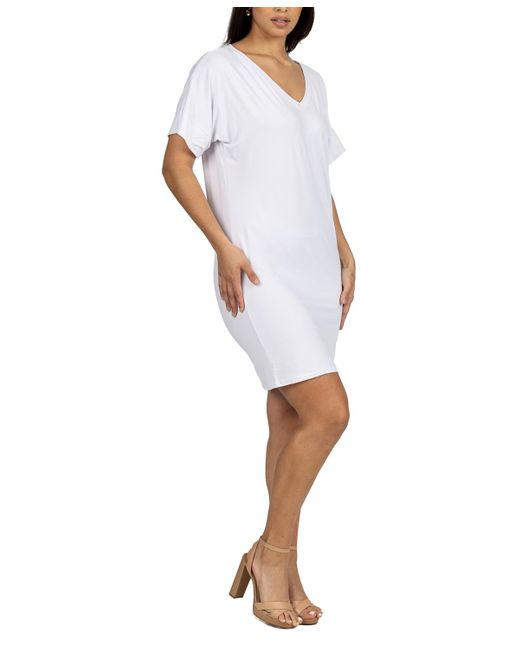 24seven Comfort Apparel White Solid Color Loose Fit V Neck T Shirt Style Knee Length Dress