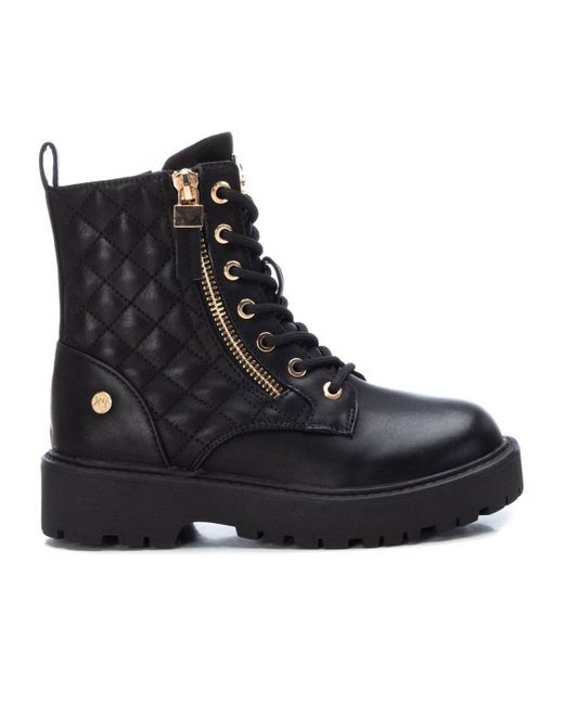 Xti Black Lace-up Quilted Boots By