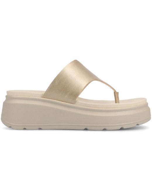 Journee Collection White Carah Thong Platform Wedge Sandals