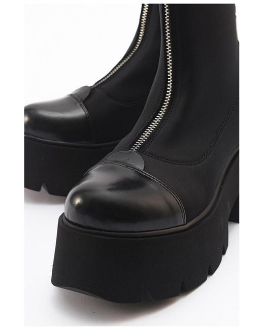 Prologue Shoes Black Bray Patent Chunky Boot ()