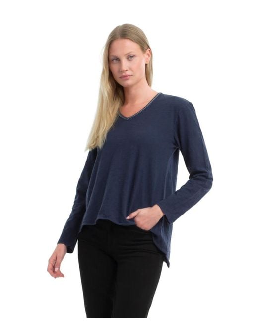 Wilt Blue Wilt Metallic Thread V-neck Tee