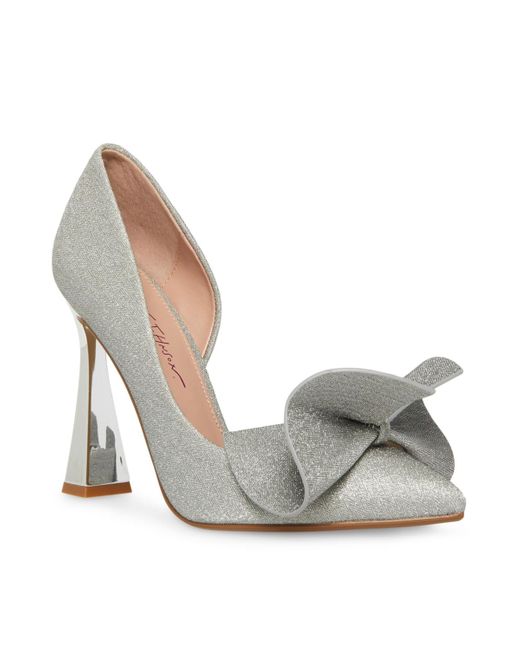Betsey Johnson Gray Nobble Structured Bow Slip-on Pumps