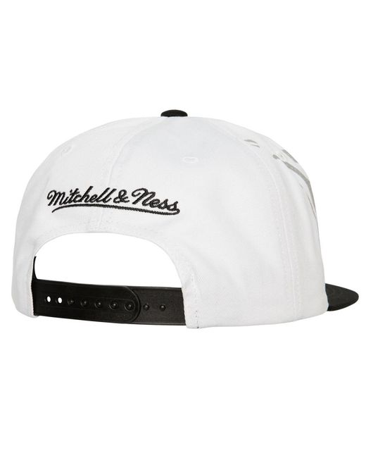Mitchell & Ness Metallic Brooklyn Nets Hot Fire Snapback Hat for men