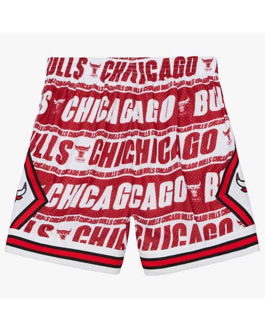 Mitchell & Ness Red Chicago Bulls 1996/97 Hardwood Classics Team Wrap Swingman Shorts for men