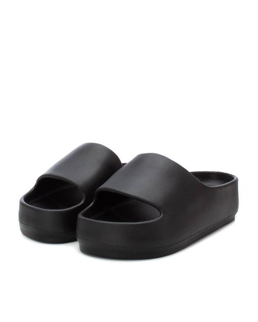 Xti Black Refresh Summer Sandals By