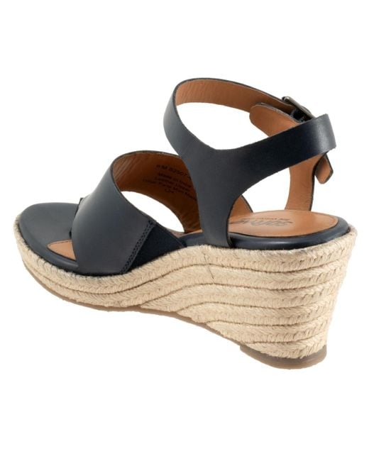 Softwalk® Blue Hilo Sandal