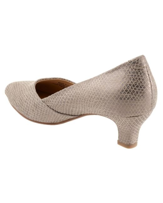 Trotters White Kylie Pump