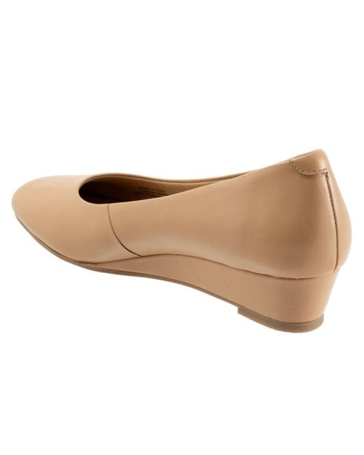 Trotters White Denisse Pump