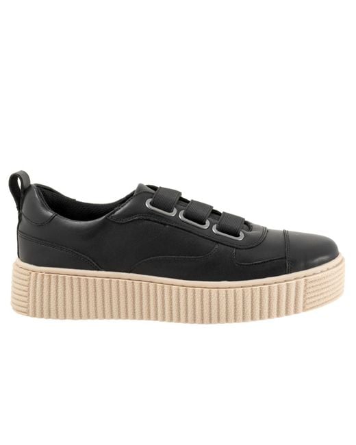 Trotters Black Bliss Sneaker